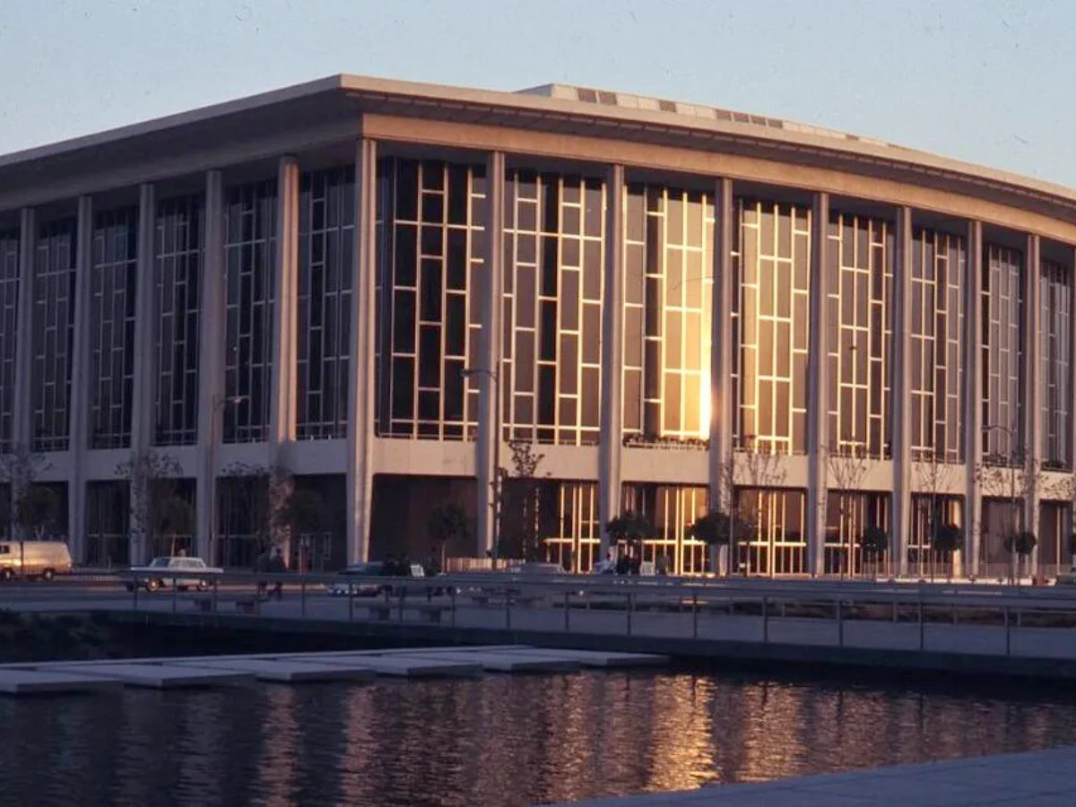 LA Opera Faces Scrutiny Over Public Funding and Executive Pay news image